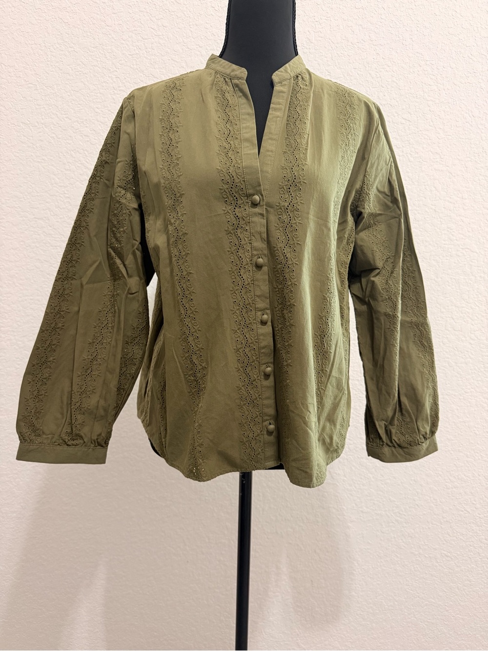 Zara NWOT Olive Green Lace Embroidered Button Up Shirt | Long Sleeve Boho Blouse